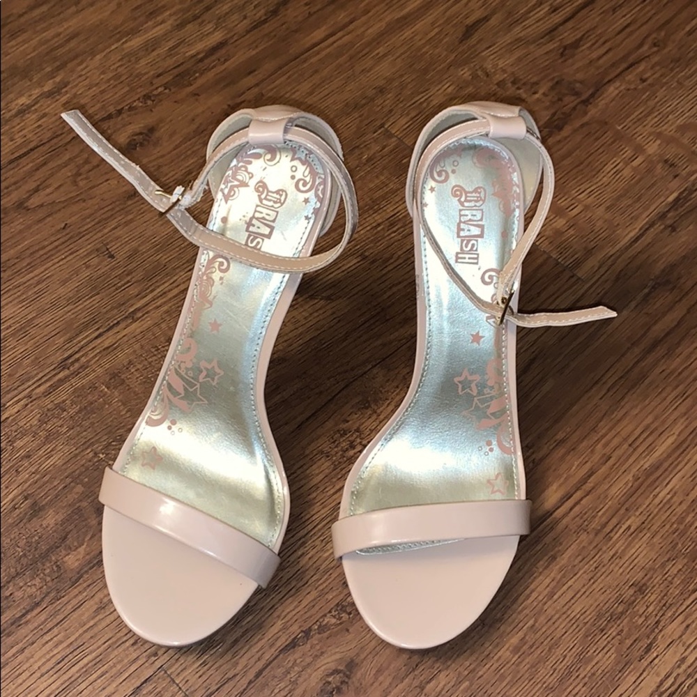 Stunning Heels!